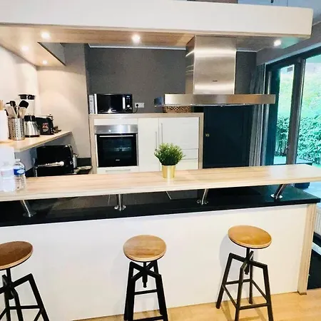 Chic One Bedroom With Parking&terrace-kir22 アパート